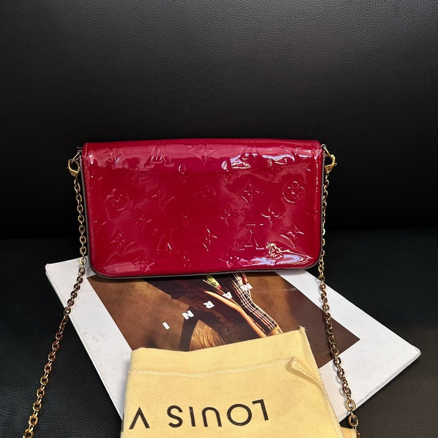 Louis Vuitton Plum  Leather Crossbody Bag 21.5cm
