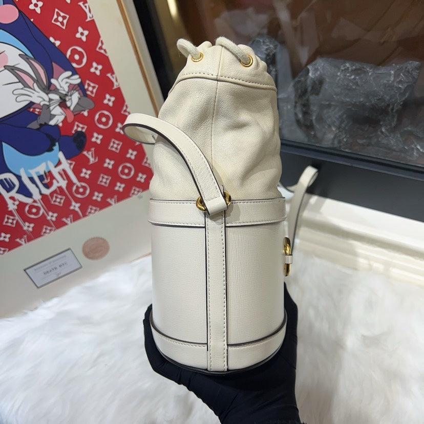 Gucci White Horsebit 1955 Bucket Bag Medium Size