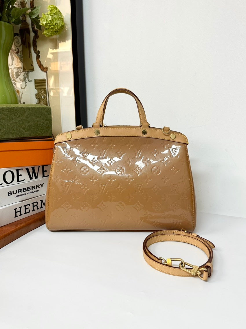 Louis Vuitton Beige  Leather Handle Bag Medium
