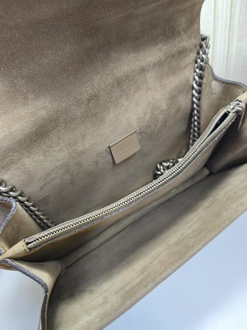 Gucci Dionysus Beige Floral Embroidered Canvas Bag Medium