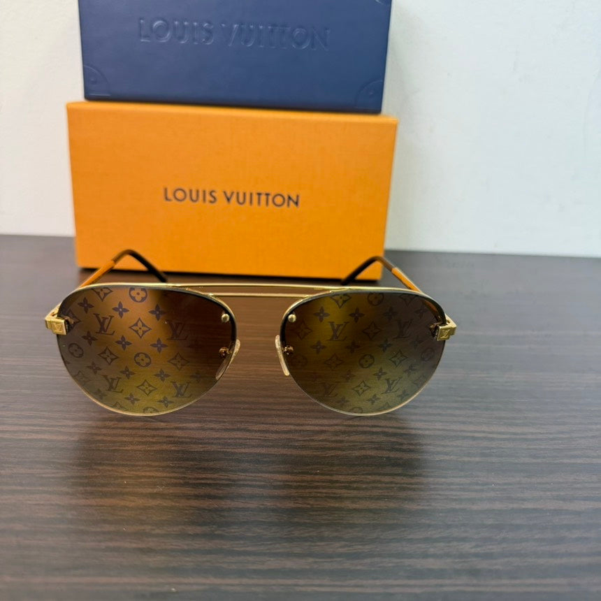Louis Vuitton Monogram Sunglasses Gold Brown Size 60