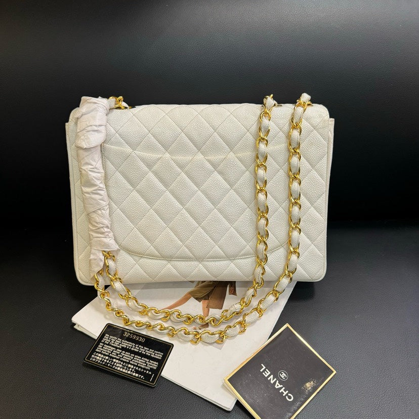 Chanel  CF Maxi White Quilted Leather Shoulder Bag 30x21x8cm