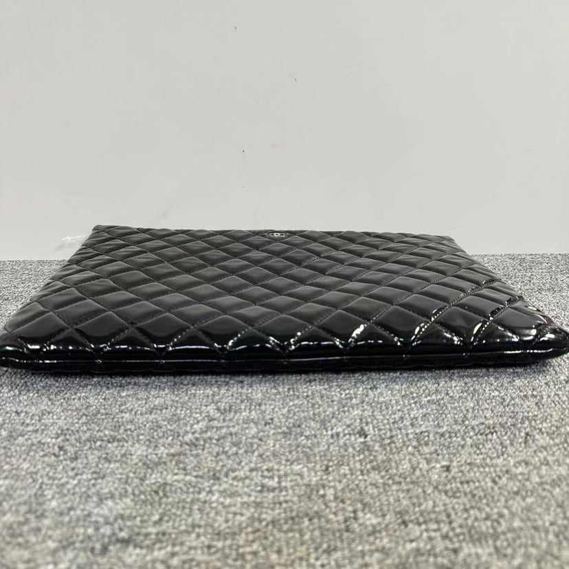 Top Quality Chanel Quilted Patent Black Clutch