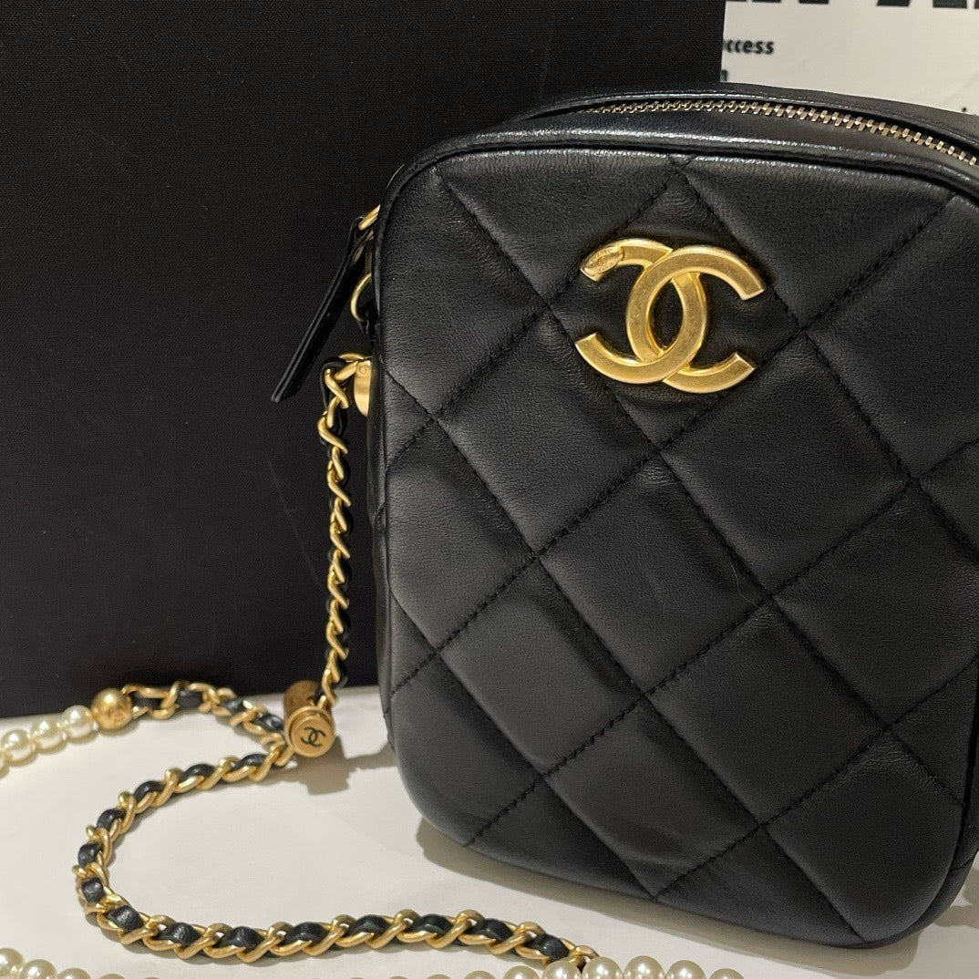 Chanel Phone Bag Mini Black Leather Crossbody with Microchip #13572