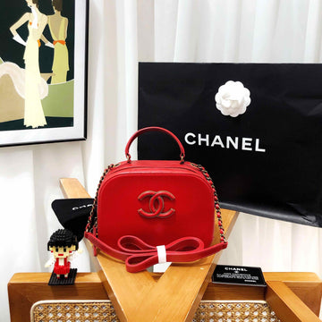 Chanel Red Leather Camera Bag - Preloved