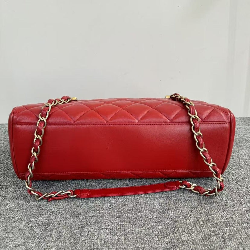 Preloved Chanel Flap Bag Red Leather Shoulder Bag