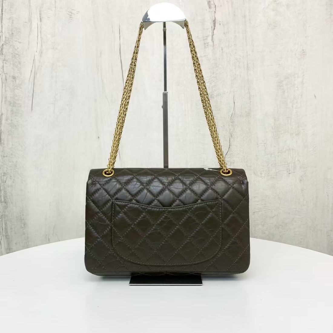 Preloved Chanel 2.55 Quilted Leather Shoulder Bag in Black - 2017-2018