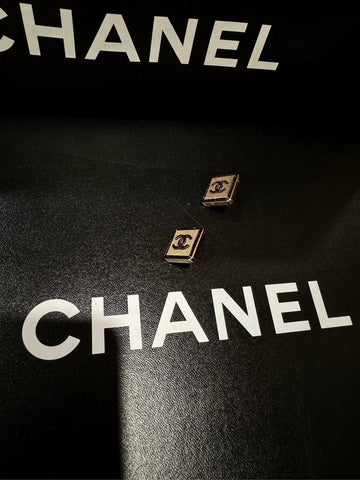 Chanel Purple Square CC Earrings A21