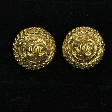 Pre-loved Chanel Earrings 945 Gold Statement