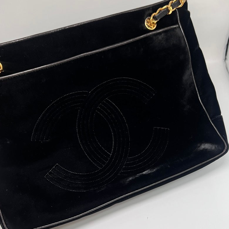 Chanel Preloved Velvet & Leather Chain Shoulder Bag in Black