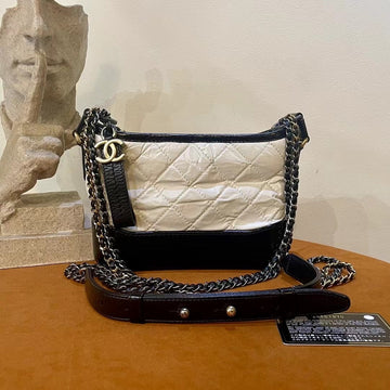 ??Preloved Chanel Gabrielle bag small