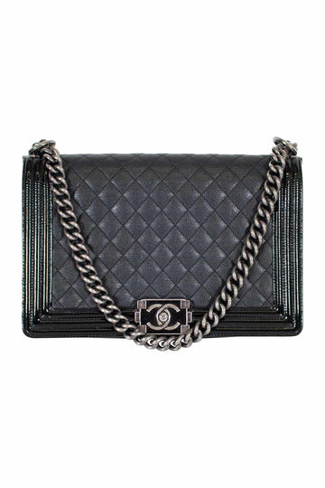 Chanel Black grained calBNkin quilted 'Boy' bag with ruthenium- hardware and New 1:1 Rep border in 'New Medium' size