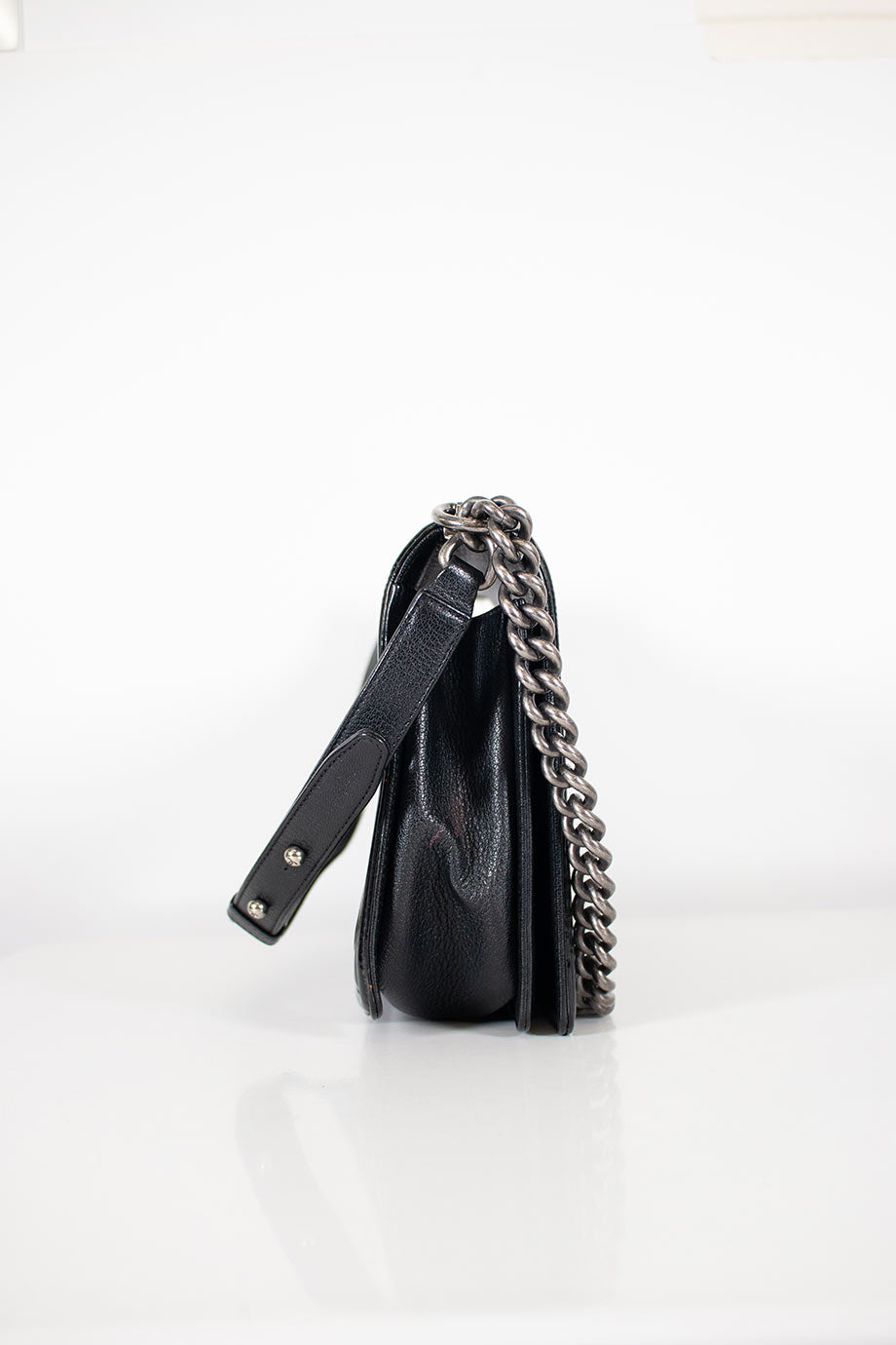 Chanel Black grained calBNkin quilted 'Boy' bag with ruthenium- hardware and New 1:1 Rep border in 'New Medium' size